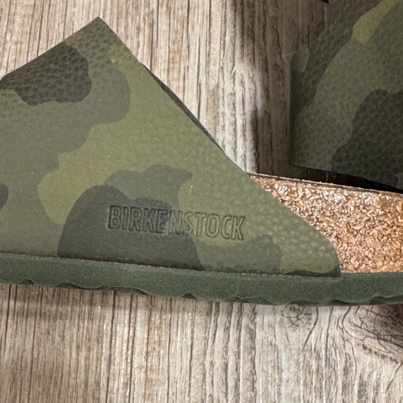 Birkenstock Arizona Green Camouflage Sandals size 6 / 37 - Picture 7 of 9